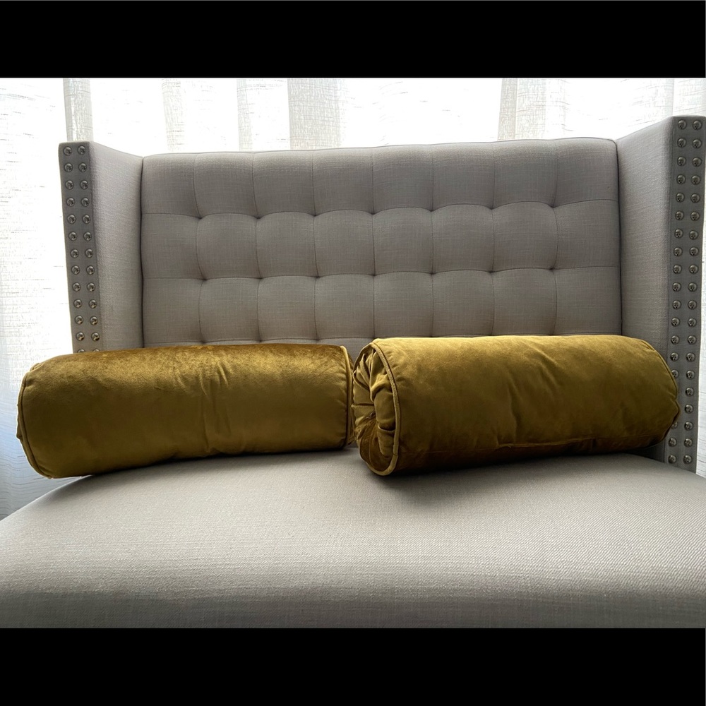 Tube Shape Pillows